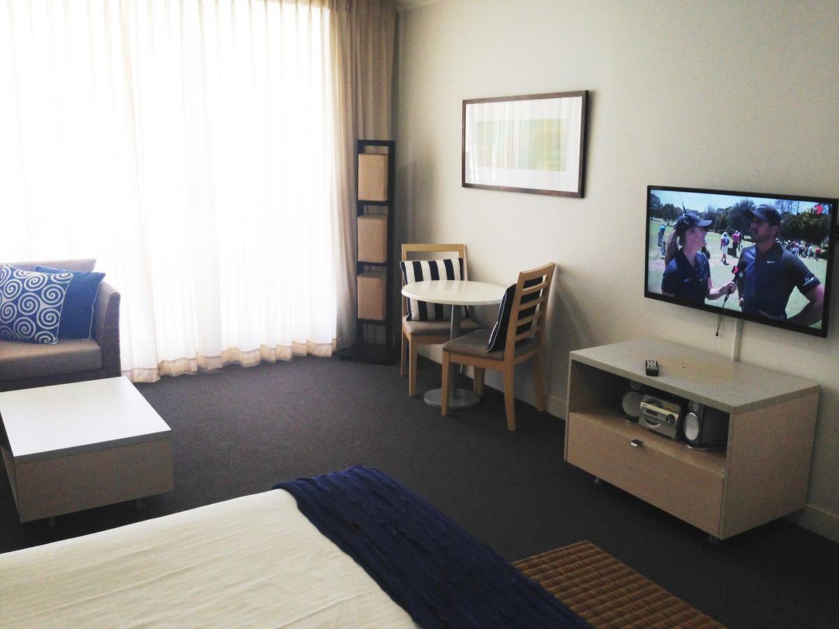 Base Holidays - Ettalong Beach Premium Apartments المظهر الخارجي الصورة